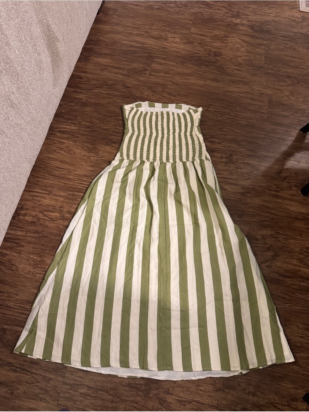 NWOT Tuckernuck dress size small - Picture 2 of 3